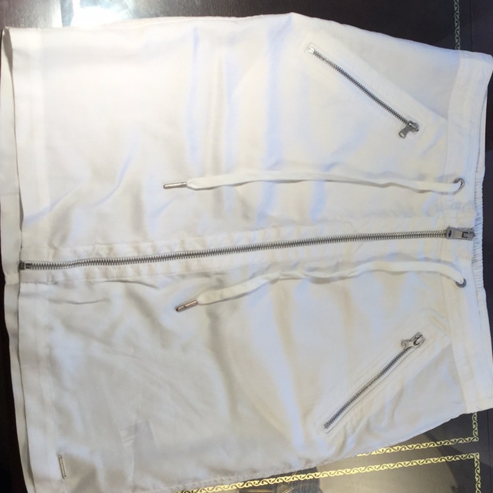 Calvin Clein White Skirt exclusive Collection